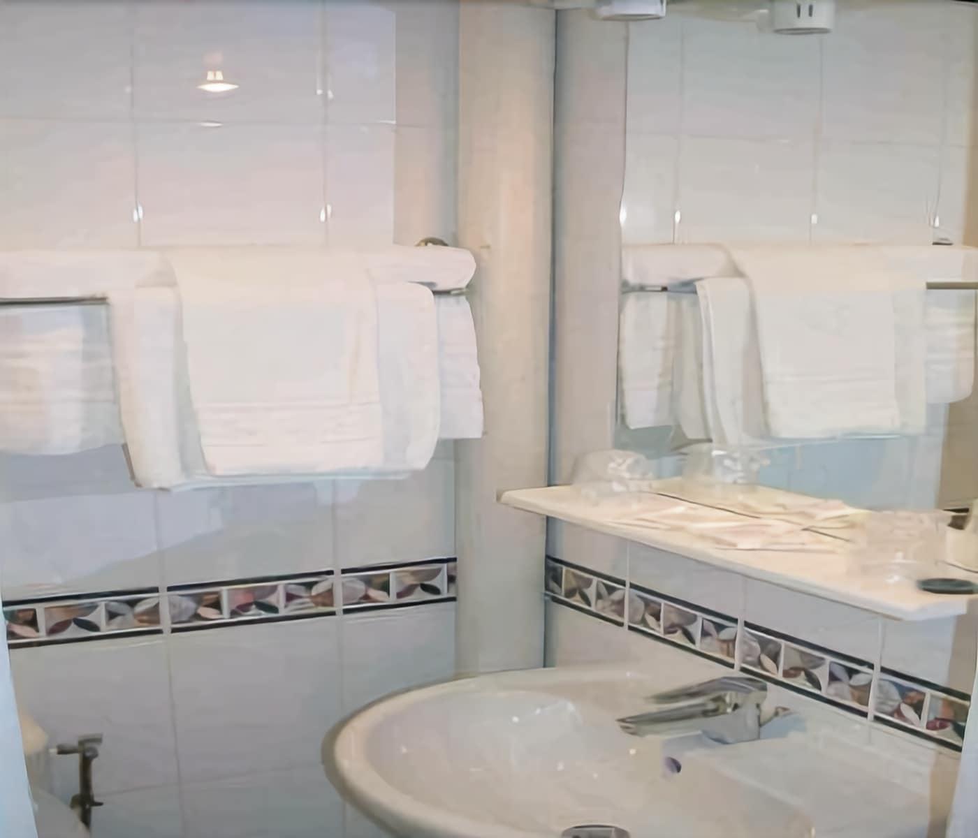 Hotel Le Home Saint Louis 베흑사이으 외부 사진