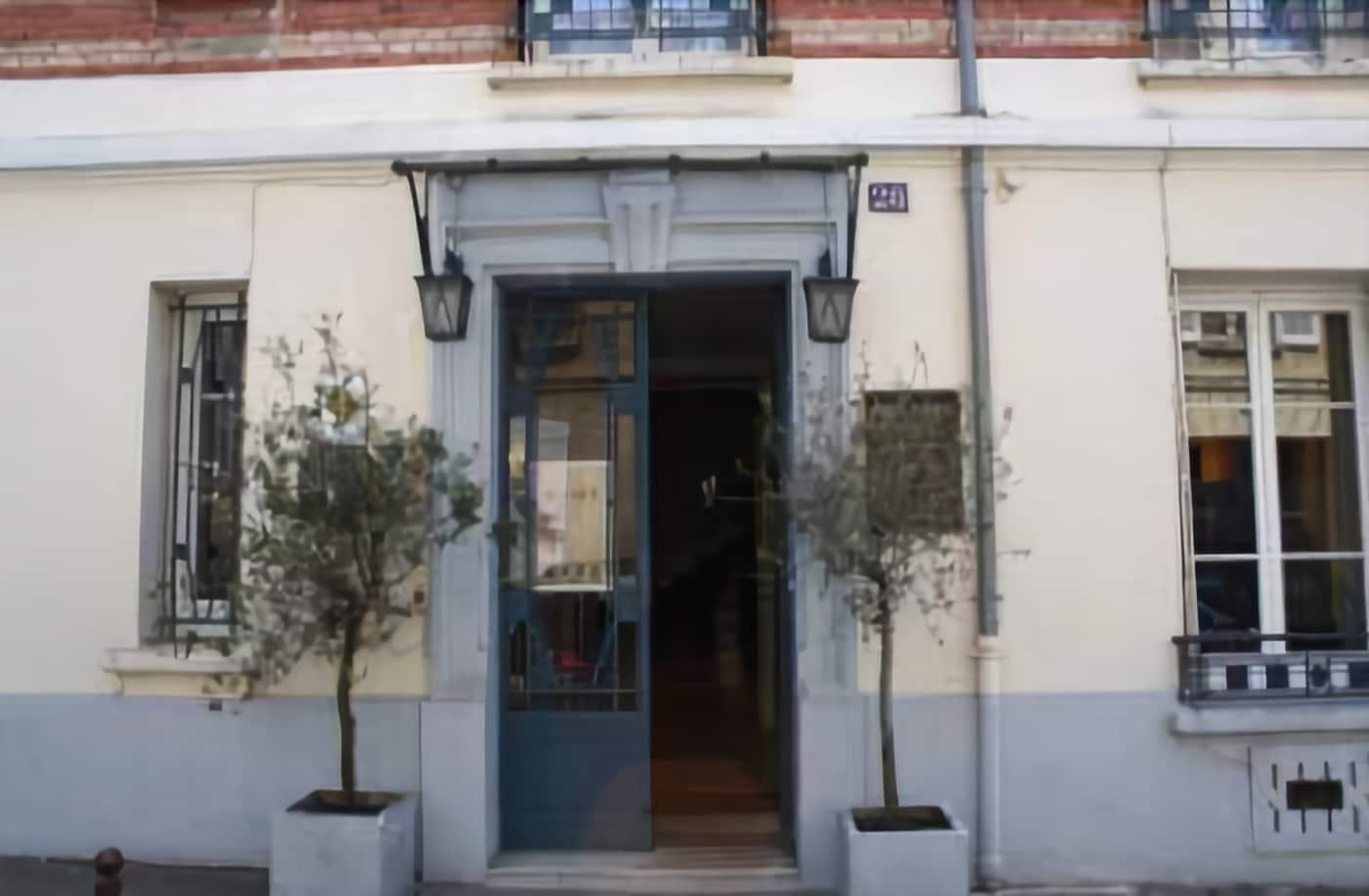 Hotel Le Home Saint Louis 베흑사이으 외부 사진